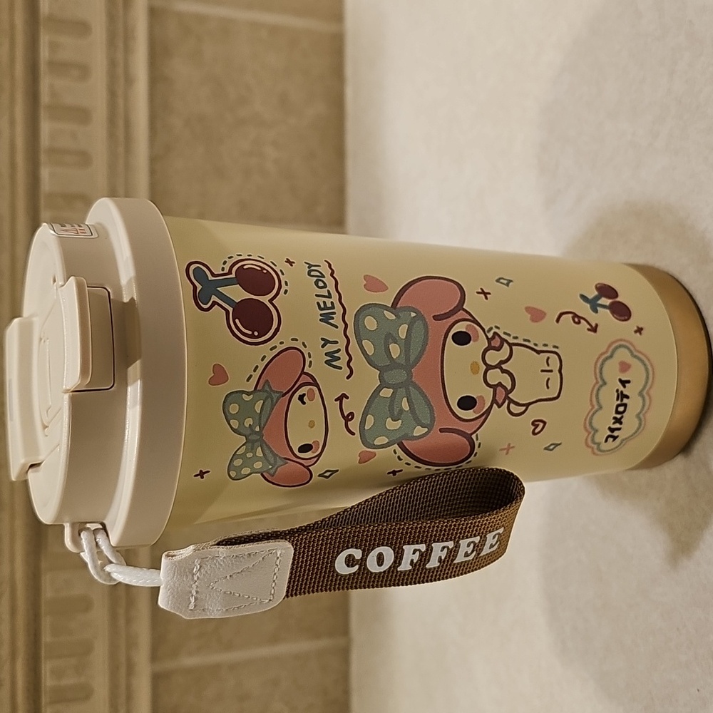 New In Box Sanrio Hello Kitty My Melody 530ml Vacuum Cup